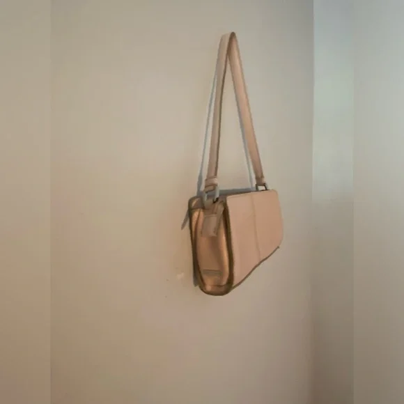 Nine West - Picture 4 of 10